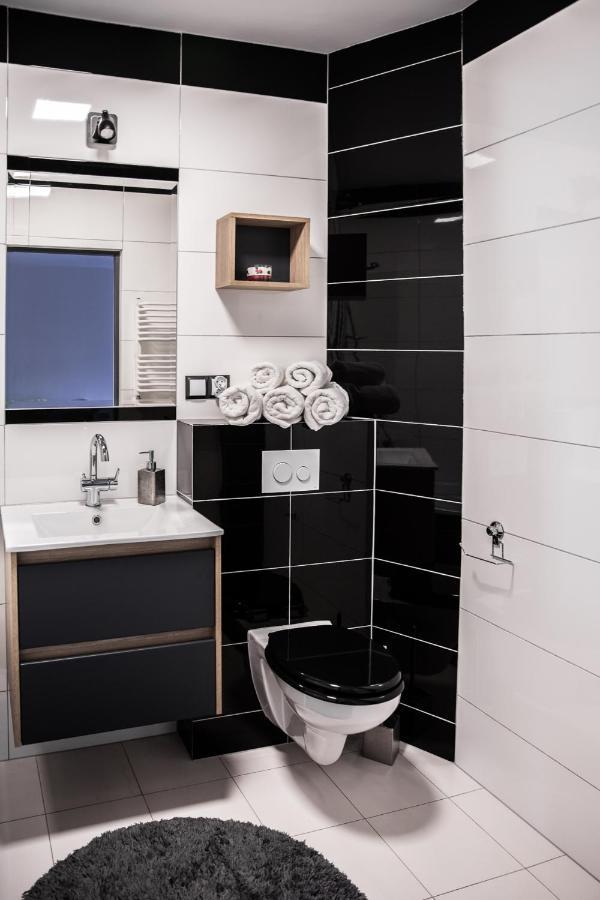 Apartament Szczesliwy Устрики-Долішні Екстер'єр фото